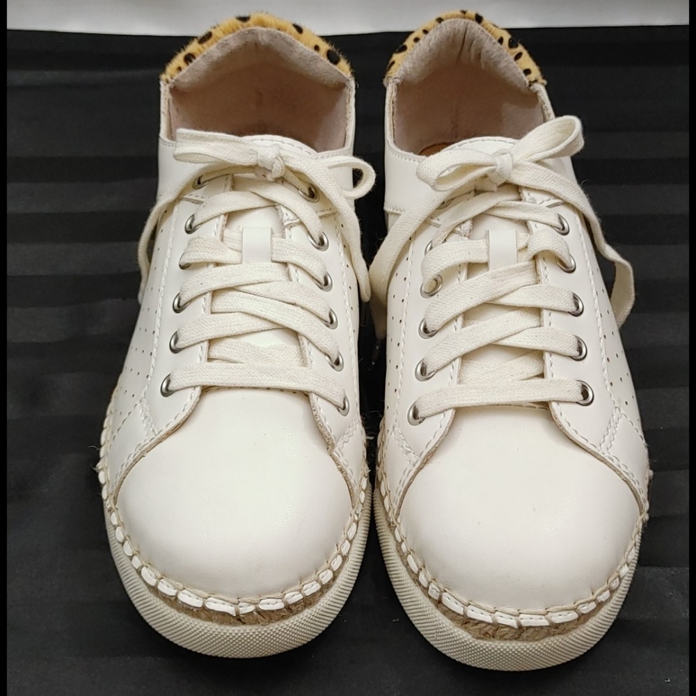 Dolce Vita Sneakers